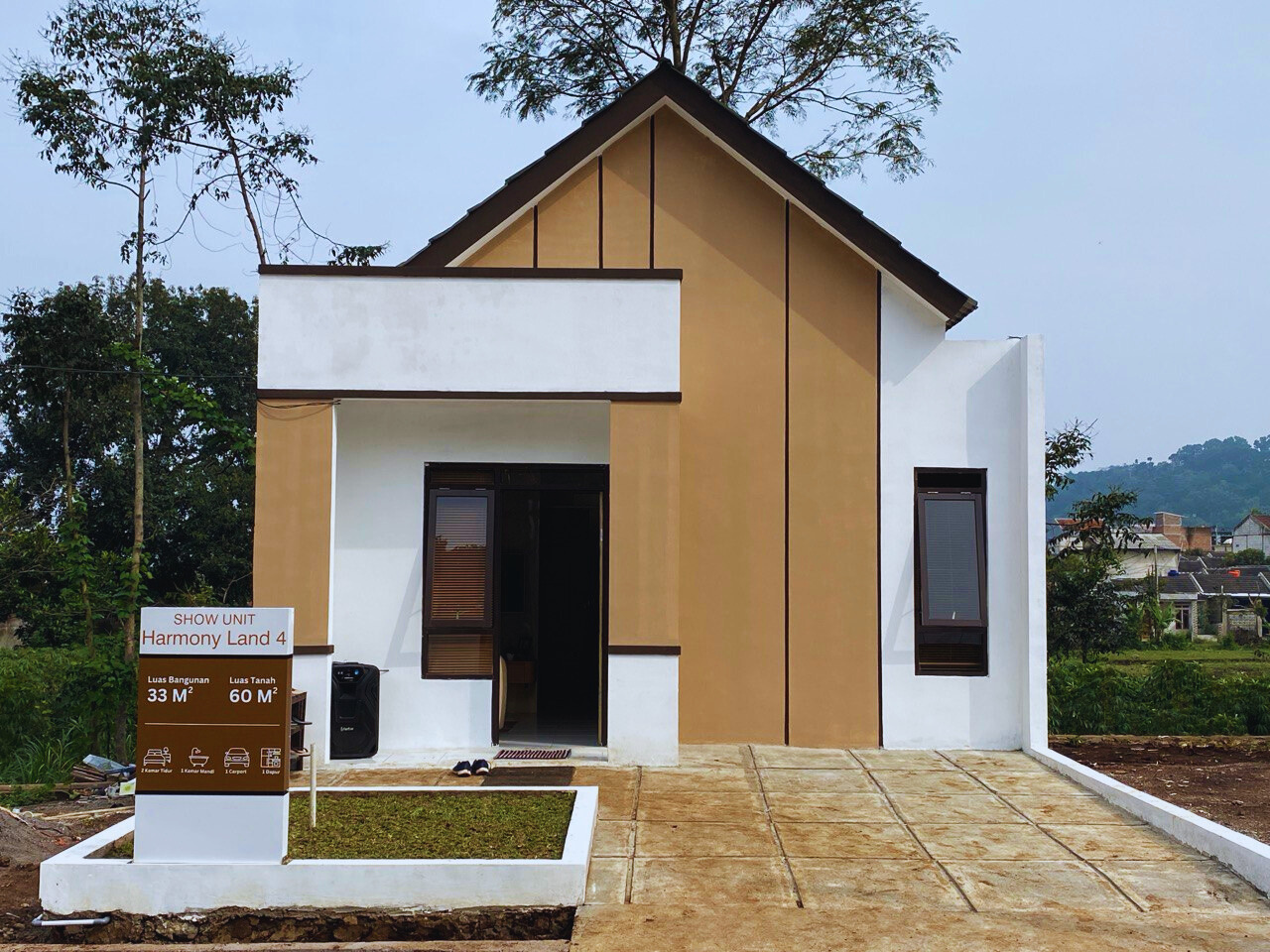 Tampak Depan Rumah Harmony Land 4